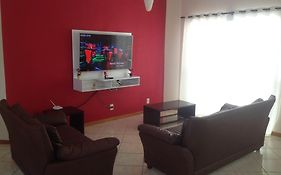 Apartamento em Meia Praia
